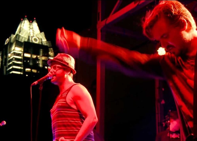 Los Amigos Invisibles - En Vivo - Live Performance - Austin 2013